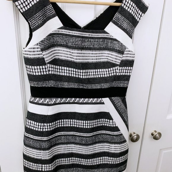 Karen Millen Striped Tweed Pencil Dress - Picture 9 of 14